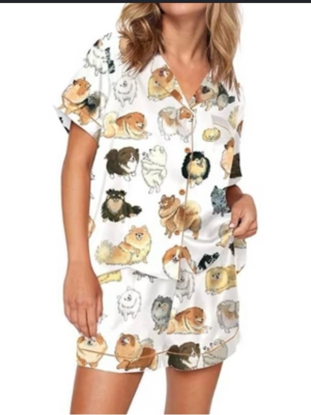 Pajama set featuring an all-over Pomeranian dog print
